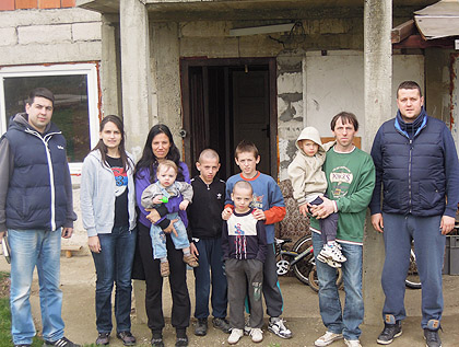 СЗС обишли породице код Београда