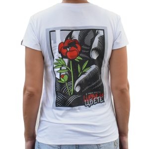 Црвен цвете бела мајица леђа