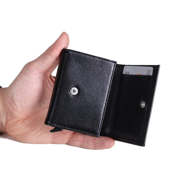 Црни кожни новчаник - картице